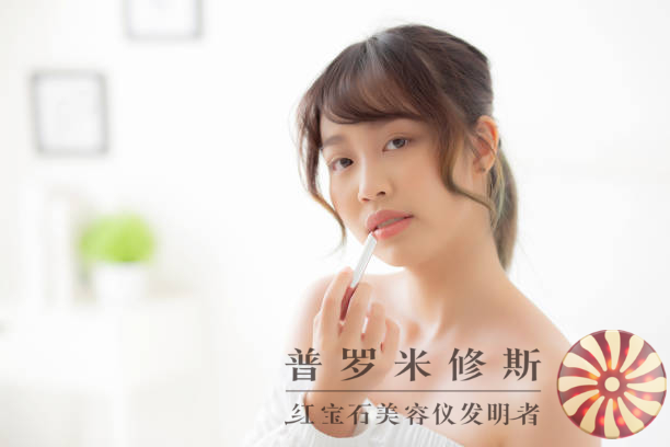 淡纹美容仪：低价实现高效淡化细纹效果，让你焕发青春活力！