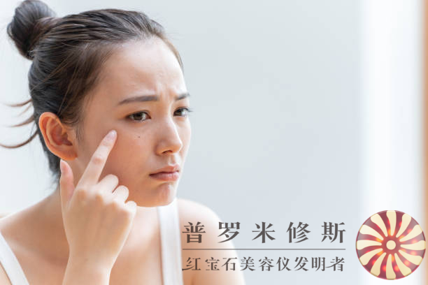 松弛肌肤不再困扰！紧致美容仪助你重塑紧致轮廓！