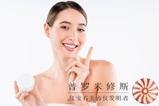 法令纹护理新趋势！美容仪成为解决之道！