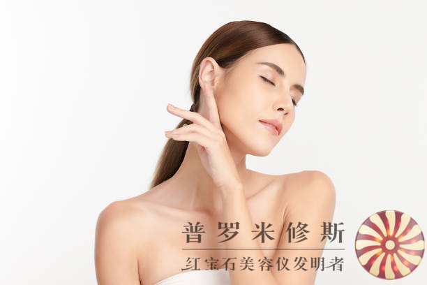 抗老美容仪助力肌肤重生！新一代科技让你重拾青春