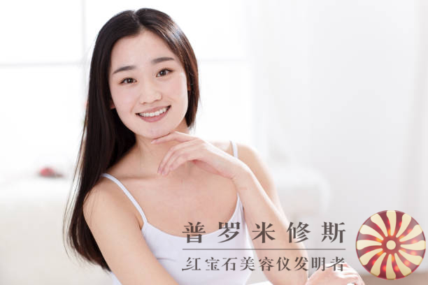 抗初老美容仪：低价护肤新趋势引领者！