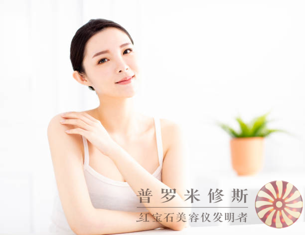 低价高效！平价美容仪成为提拉紧致的新选择！