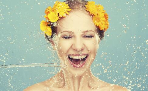 告别痘印困扰：跟肌肤问题说拜拜！