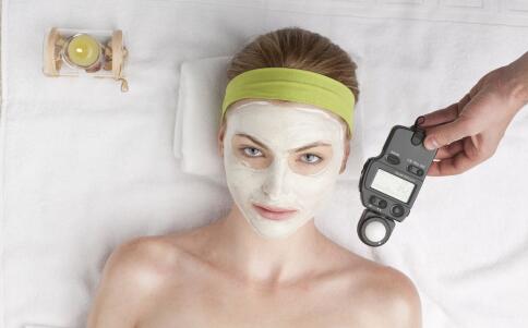 肌肤焕然一新：五效祛痘印方法让你惊艳变身