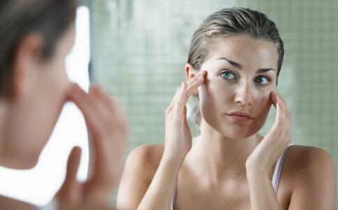 痘印无踪：五大神奇技巧，让痘痘消失得无影无踪！