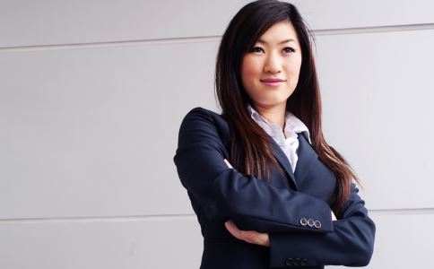 近六成女性易长斑，激光去色斑成就美丽肌肤的奇迹！