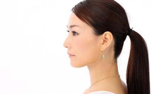 4个经期祛痘小妙招轻松搞定小痘痘