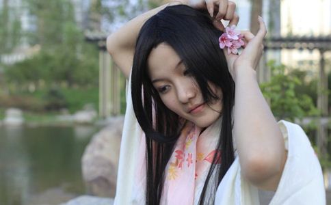 眼睛：４０岁开始衰老