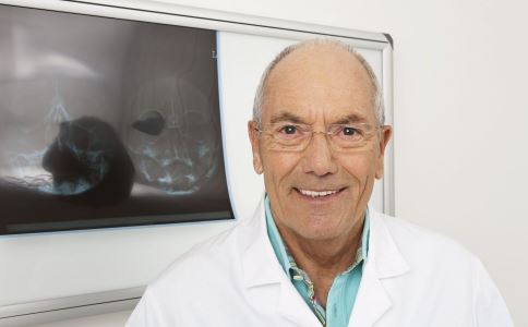 耳垂长皱纹　疑有冠心病！