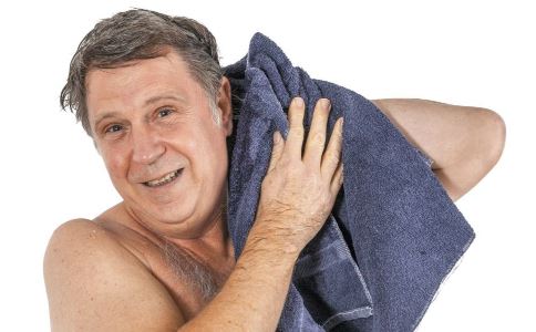 如何让男人抚平皱纹重现年轻?