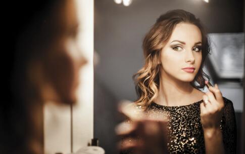 吃哪些食物最易长皱纹?