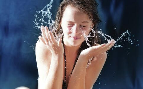 五大美食帮你轻松甩掉皱纹