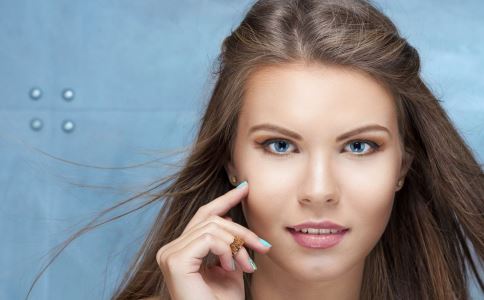 每天抗衰小动作 让皱纹皱纹推迟10年