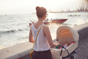 除皱整形让脸面更年轻