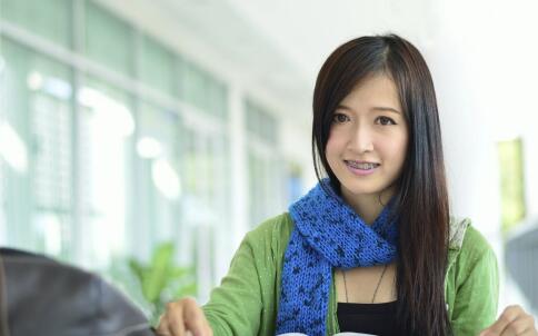 怎么根据年龄选择除皱方式