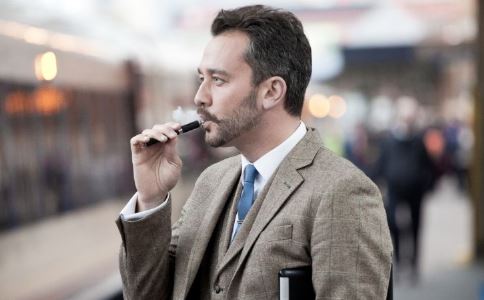 脸上长9种皱纹 暗示你有病了