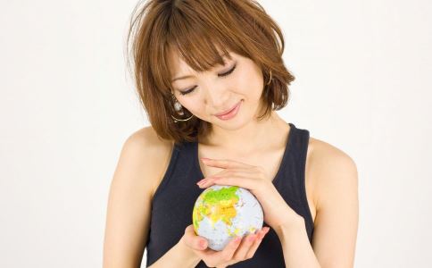 3种明星常选的除皱方法